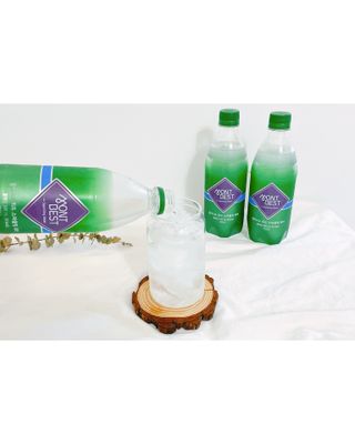 몽베스트 Montbest with Sparkling water Plain 20병 — 5점을 준 리뷰어가 2021년 11월 올린 사용 사진