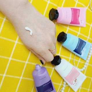 쿤달 BT21 시어버터 앤 마카다미아 퓨어 핸드크림 50ml 7구 기프트 세트 — 4.5점을 준 리뷰어가 2021년 3월 올린 사용 사진