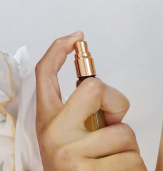 브에노 마더워트 시크릿 퍼퓸 미스트 — 5점을 준 리뷰어가 2021년 6월 올린 사용 사진