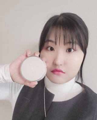 [트라움하프트] 컴포트 핏 쿠션 — 5점을 준 리뷰어가 2022년 11월 올린 사용 사진