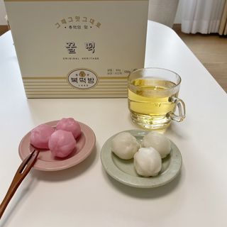 종로복떡방 레트로 3총사 꿀떡 세트 — 5점을 준 리뷰어가 2021년 4월 올린 사용 사진