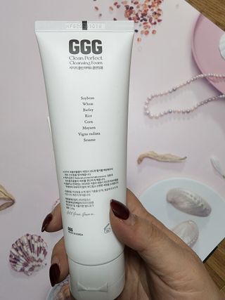 지지지 클린 퍼펙트 클렌징폼 120g — 5점을 준 리뷰어가 2022년 2월 올린 사용 사진