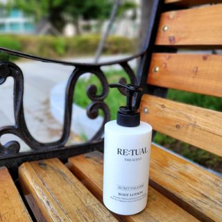 레츄얼 더 센트 바디로션 시크릿 파라다이스(500ml) — 5점을 준 리뷰어가 2022년 6월 올린 사용 사진