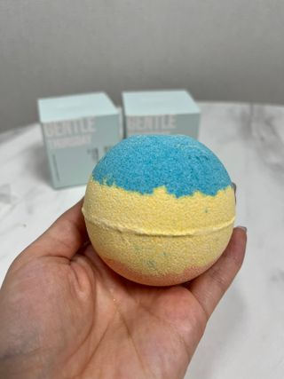 소담스퀘어 상암 Evreryday Bath Bomb Day7(에브리데이 배쓰밤 데이7) / 7종 중 2종 랜덤발송 — 5점을 준 리뷰어가 2022년 11월 올린 사용 사진
