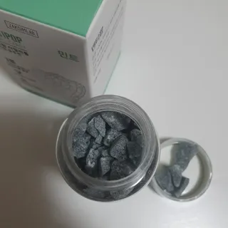 작심연구소 구취제거+충치예방+치아화이트닝 마법의 캔디 덴티팝3종(맛 랜덤 발송) — 5점을 준 리뷰어가 2022년 5월 올린 사용 사진