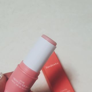 스킨큐어 산다화 카멜리아 안티 링클 멀티밤 — 5점을 준 리뷰어가 2022년 10월 올린 사용 사진