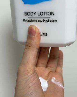 타포미 멜로우 터치 바디로션 500ml — 5점을 준 리뷰어가 2023년 1월 올린 사용 사진