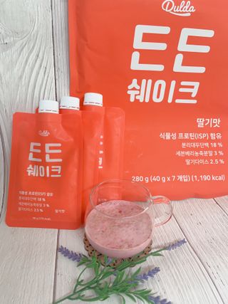 [덜다] 든든 식물성 단백질 쉐이크 40g X 7입 (곡물/딸기) — 5점을 준 리뷰어가 2023년 8월 올린 사용 사진