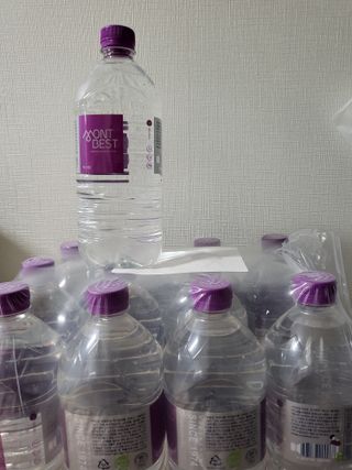 몽베스트 MONTBEST 1L 12입 — 5점을 준 리뷰어가 2022년 4월 올린 사용 사진