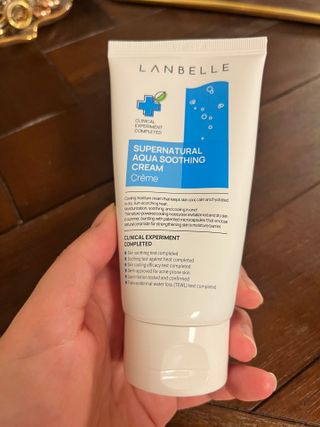 랑벨 수퍼내츄럴 아쿠아 수딩 크림 100ml — 5점을 준 리뷰어가 2022년 5월 올린 사용 사진