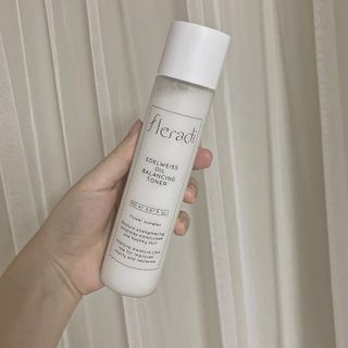 플레라디 에델바이스 오일 밸런싱 토너 — 5점을 준 리뷰어가 2021년 6월 올린 사용 사진