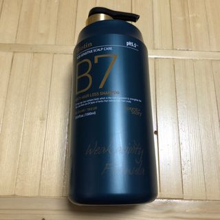 [포레스트스토리] 탈모증상완화 샴푸 1,000ml — 5점을 준 리뷰어가 2022년 3월 올린 사용 사진