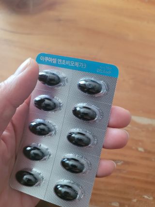 메디포스트 모비타 아쿠아셀 엔초비오메가3 60캡슐 — 5점을 준 리뷰어가 2022년 12월 올린 사용 사진