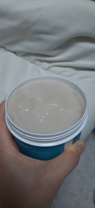 약손명가코스메틱 에오스보떼 뉴트리브 크림 마스크 솔트 500ml — 5점을 준 리뷰어가 2022년 1월 올린 사용 사진