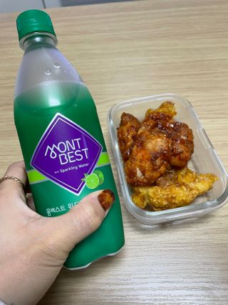 몽베스트 Montbest with Sparkling water Lime20병 — 5점을 준 리뷰어가 2021년 10월 올린 사용 사진