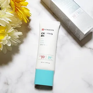 리더스코스메틱 리더스 카밍 바이오틱스 선 에센스 SPF 50+ PA++++ — 4점을 준 리뷰어가 2022년 6월 올린 사용 사진