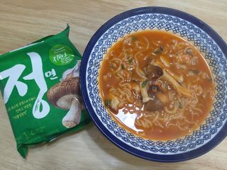 [풀무원] 자연은맛있다 정면, 백면, 홍면  세트 — 5점을 준 리뷰어가 2021년 4월 올린 사용 사진