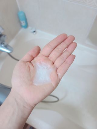더마힐 헤어 컨디셔닝 샴푸 릴렉스 500ml — 5점을 준 리뷰어가 2021년 1월 올린 사용 사진