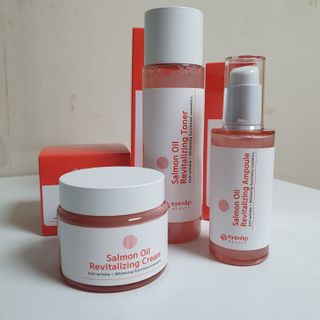 아이앤립 / EYENLIP 아이앤립 연어오일 리바이탈라이징 토너+앰플+크림 3종 세트 — 5점을 준 리뷰어가 2021년 7월 올린 사용 사진
