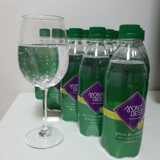 몽베스트 Montbest with Sparkling water Lemon OR Lime 20병(랜덤) — 5점을 준 리뷰어가 2021년 10월 올린 사용 사진