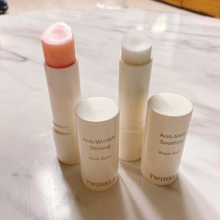 [트윙클라] 안티멜라 수딩 워터밤+안티링클 샤이닝 멀티밤 — 4점을 준 리뷰어가 2022년 6월 올린 사용 사진