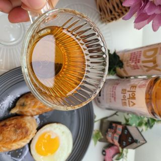이도 발효한차 디티엑스 음료500ml 2종set 총 40개입블랙 20개입+화이트 20개입 — 5점을 준 리뷰어가 2021년 7월 올린 사용 사진