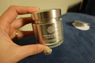 CRE8SKIN(크리에이트스킨) 화사한크림 — 5점을 준 리뷰어가 2022년 3월 올린 사용 사진