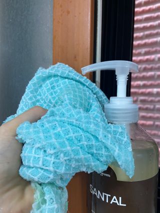 빅그린 니치 퍼퓸 바이옴바디워시 500ml(상탈, 블랙베리&베이, 블랑쉐 3종 중 택1) — 4점을 준 리뷰어가 2022년 7월 올린 사용 사진