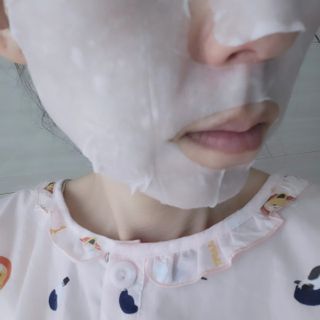 세뚜아(Cettua) [세뚜아] 타임리스 바이탈 페이셜 마스크팩  Cettua Timeless  Vital Mask 5매 — 5점을 준 리뷰어가 2024년 5월 올린 사용 사진