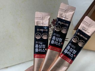 서울약사신협_투데이홍삼정플러스스틱_10g x 30포 — 4점을 준 리뷰어가 2021년 1월 올린 사용 사진