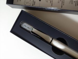 트로마츠 심플 미세전류 칫솔 — 4점을 준 리뷰어가 2022년 5월 올린 사용 사진