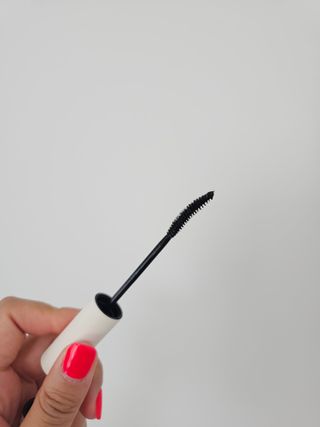 더소설 소설 블랙아이래쉬 세럼 10g(SOSEOL BLACK EYELASH SERUM 10g) — 5점을 준 리뷰어가 2023년 6월 올린 사용 사진