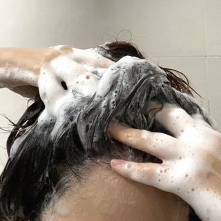 [딸로] 비어이스트테라피 스칼프 샴푸 — 5점을 준 리뷰어가 2024년 1월 올린 사용 사진