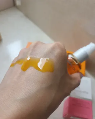 유니베르소 로즈힙 오일 15ml — 5점을 준 리뷰어가 2021년 7월 올린 사용 사진