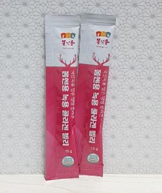[몸엔용] 녹용 담은 탱탱 콜라겐 녹용 콜라겐 젤리 15g x 20포 — 5점을 준 리뷰어가 2022년 4월 올린 사용 사진