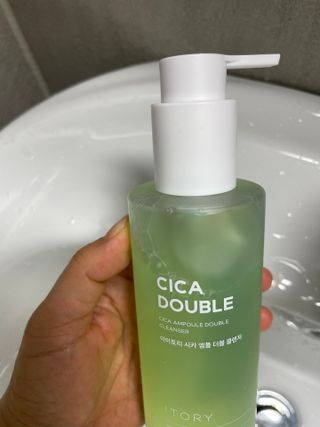 스킨큐어 산다화 순한 클렌징 동백 오일 200ml — 5점을 준 리뷰어가 2023년 11월 올린 사용 사진