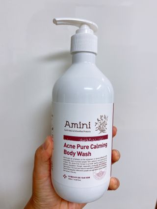 아미니 아크네 퓨어카밍 바디워시 500ml — 5점을 준 리뷰어가 2021년 7월 올린 사용 사진