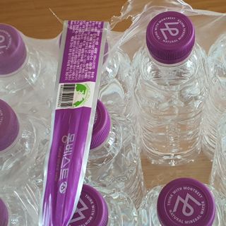 몽베스트 [MONTBEST]위드어스 500mL 20병 — 5점을 준 리뷰어가 2022년 9월 올린 사용 사진
