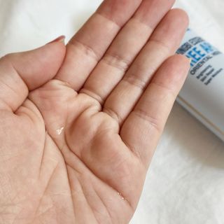 조아산코스메틱 승비 에센스 프리아포 오리엔탈 허브 크림 + 승비 에센스 프리아포 오리엔탈 허브 스킨 SET — 5점을 준 리뷰어가 2022년 5월 올린 사용 사진