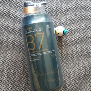 [포레스트스토리] 탈모증상완화 샴푸 1,000ml — 5점을 준 리뷰어가 2022년 6월 올린 사용 사진