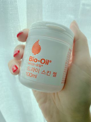 바이오오일 [바이오-오일] 드라이 스킨 젤 100ml — 5점을 준 리뷰어가 2021년 10월 올린 사용 사진