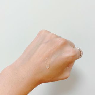 나우 [리브엠] 화해 1등 수분앰플 , 엑소코어 워터풀 텐션 앰플 — 5점을 준 리뷰어가 2023년 8월 올린 사용 사진