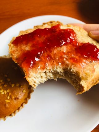 롯데제과 Vbread 포카치아식빵1개 + 미니식빵 1개 + 머핀 2개 세트 — 4.5점을 준 리뷰어가 2021년 9월 올린 사용 사진