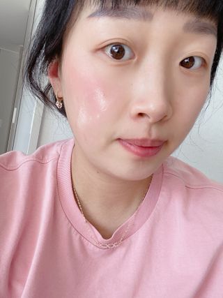 리더스코스메틱 리더스 퍼스트 샷 액티브 에센스 에이지 컨트롤 — 5점을 준 리뷰어가 2021년 11월 올린 사용 사진