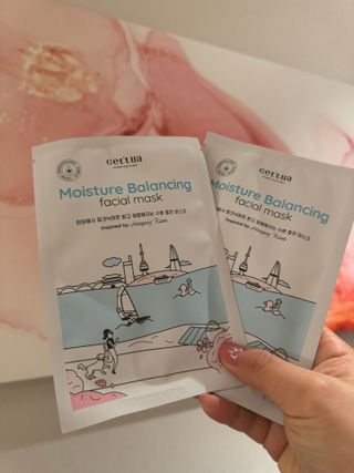 세뚜아(Cettua) 나우[세뚜아] 모이스처 밸런싱 페이셜 마스크 Cettua Moisture Balancing Facial Mask 4매 — 5점을 준 리뷰어가 2023년 12월 올린 사용 사진