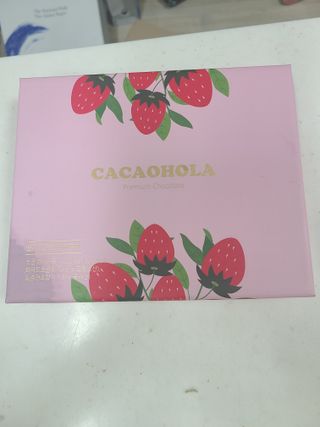 연말/새해선물 딸기 초콜릿 종착역, 건딸기가 상큼하게 씹히는 카카올라 딸기생초콜릿 — 5점을 준 리뷰어가 2021년 10월 올린 사용 사진