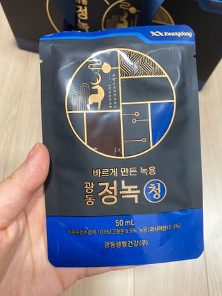 광동생활건강 [광동] 바르게 만든 녹용, 광동정녹청 30포. — 3점을 준 리뷰어가 2022년 6월 올린 사용 사진