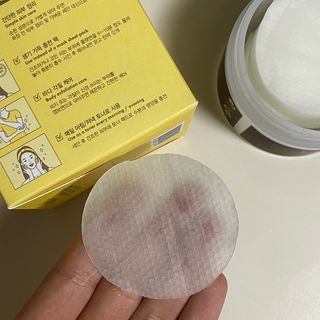 산다화 비타민씨 화이트닝 토너 패드 — 4.5점을 준 리뷰어가 2023년 5월 올린 사용 사진