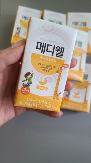 메디웰 페디아드링크 미니 바나나맛 — 5점을 준 리뷰어가 2022년 8월 올린 사용 사진