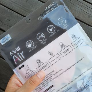 JHWORLD 스누피 마스크 스누피 에어 새부리형 국내산 MB필터 컬러마스크 대형 중형 어린이용 20매 — 5점을 준 리뷰어가 2021년 7월 올린 사용 사진